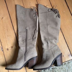 Lucky Brand Suede Boots 7.5
